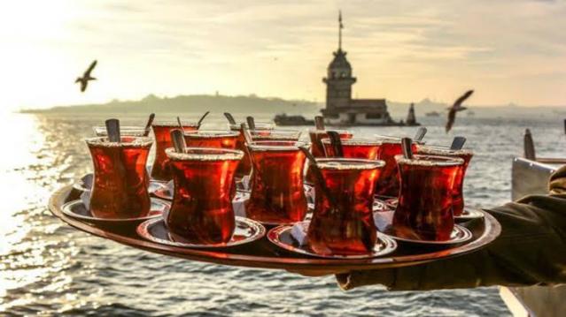 Şekersiz Çay İçenler Dikkat..