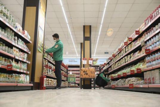 Dolar düştü! Fiyatlarda yüzde 30 indirim yaptılar