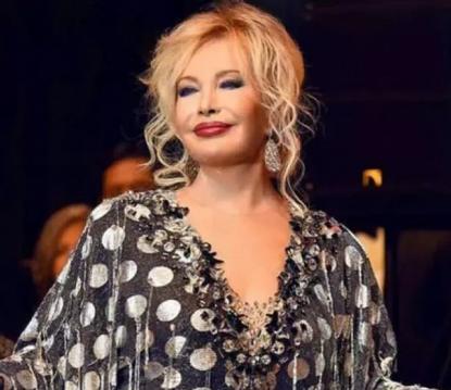Emel Sayın'dan Cüneyt Arkın'la ilgili yıllar sonra gelen...